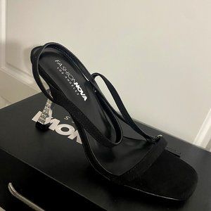 Fashion Nova Heeled sandal